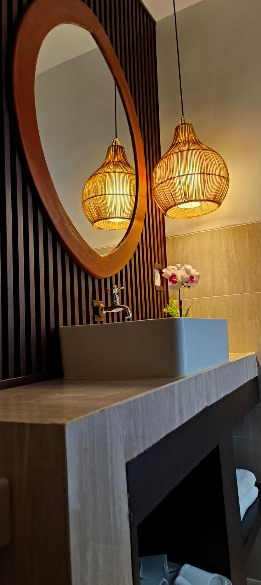 Appartement Zifa Mandalika à Kuta  Extérieur photo