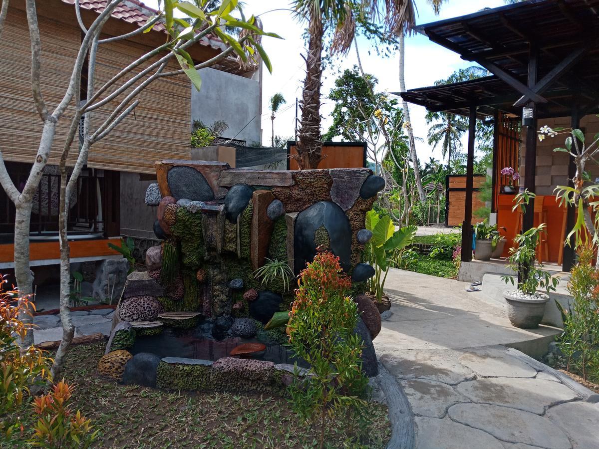 Appartement Zifa Mandalika à Kuta  Extérieur photo