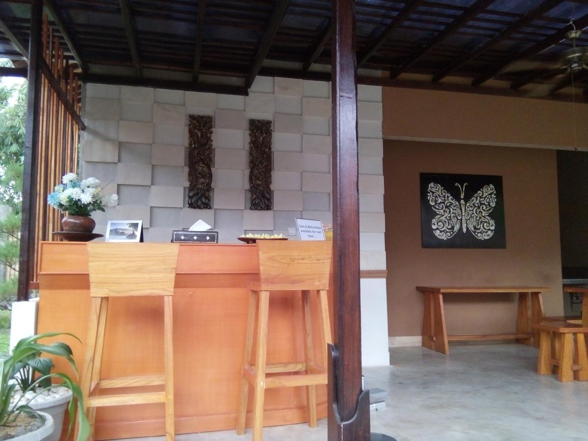 Appartement Zifa Mandalika à Kuta  Extérieur photo