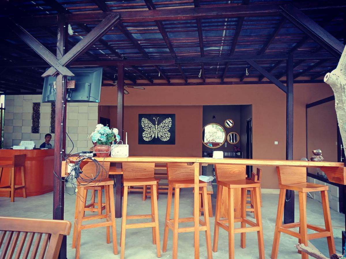 Appartement Zifa Mandalika à Kuta  Extérieur photo