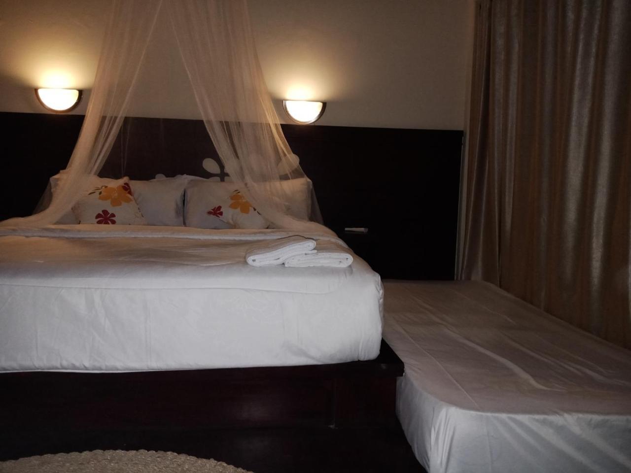 Appartement Zifa Mandalika à Kuta  Extérieur photo