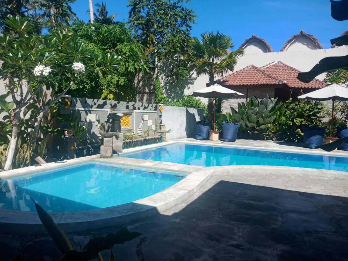Appartement Zifa Mandalika à Kuta  Extérieur photo