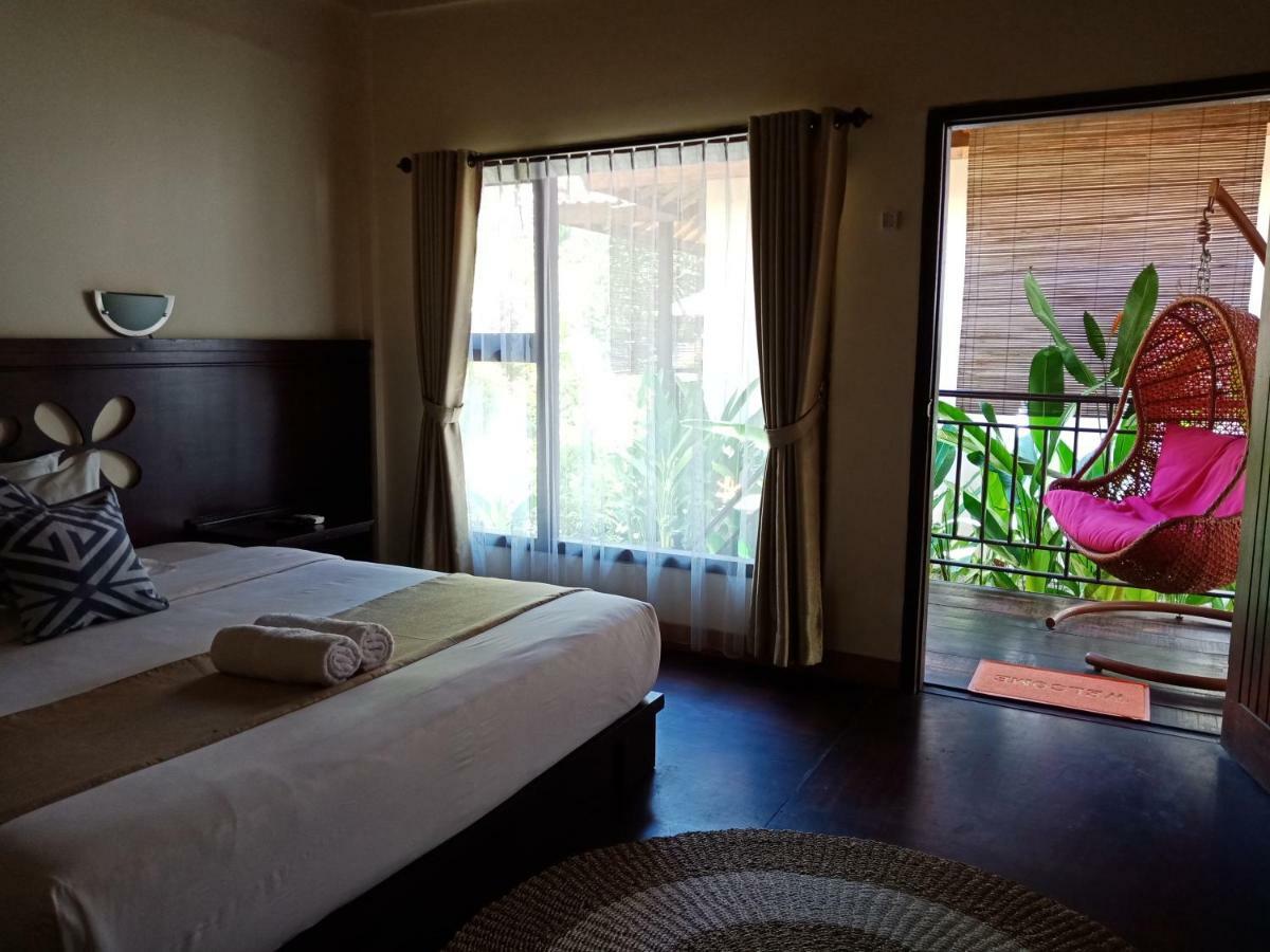 Appartement Zifa Mandalika à Kuta  Extérieur photo